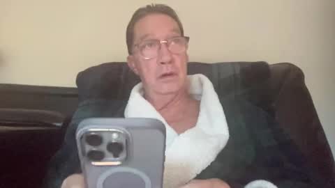 gwashere4u online show from September 2025 12:43:01 PM