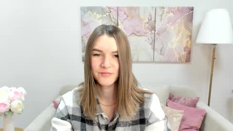 gwensmitt online show from November 2025 12:10:01 AM