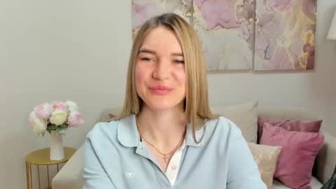 gwensmitt online show from June 2026 10:08:01 PM