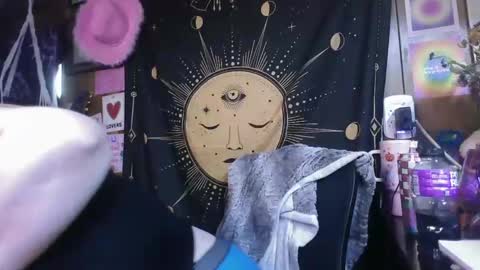 Goddess Fe online show from September 2025 05:23:02 PM