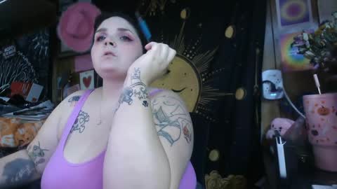 Goddess Fe online show from October 2025 01:22:01 AM