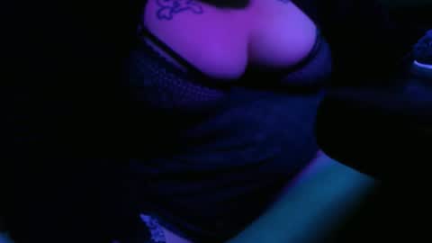 Goddess Fe online show from November 2025 01:17:01 AM