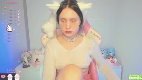 Snapshot of gylaxie chatting on December 2024 11:51:02 AM online show from December 2024 11:51:02 AM