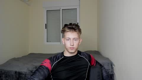 Oliver online show from December 2024 07:31:02 PM