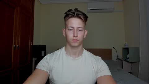 Oliver online show from March 2025 11:20:02 PM