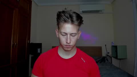 Oliver online show from March 2025 08:42:02 PM