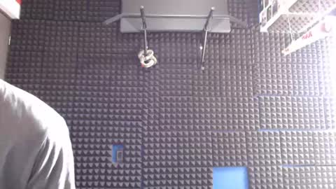 Gymbro42 online show from May 2026 04:25:01 PM