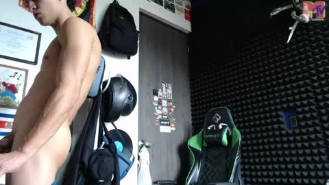 Gymbro42 online show from May 2026 05:08:01 PM