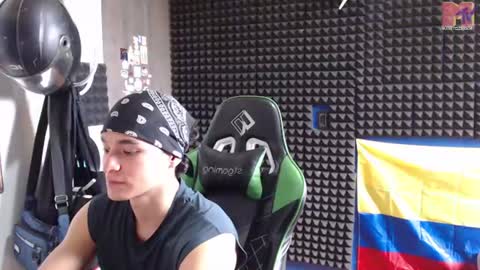 Gymbro42 online show from July 2026 07:02:02 PM