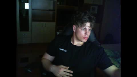 Snapshot of gymguy0505 chatting on February 2026 11:23:02 PM gymguy0505 online show from February 2026 11:23:02 PM