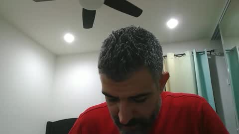 Snapshot of h0nest84 chatting on December 2024 05:59:02 AM h0nest84 online show from December 2024 05:59:02 AM