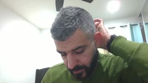 Snapshot of h0nest84 chatting on December 2024 09:28:02 AM h0nest84 online show from December 2024 09:28:02 AM