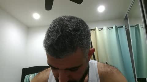 Snapshot of h0nest84 chatting on December 2024 06:45:02 AM h0nest84 online show from December 2024 06:45:02 AM