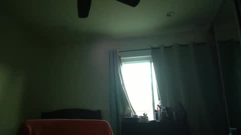 Snapshot of h0nest84 chatting on December 2024 12:22:01 AM h0nest84 online show from December 2024 12:22:01 AM