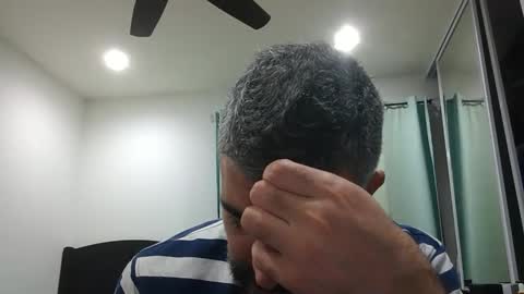 Snapshot of h0nest84 chatting on February 2025 08:13:02 AM h0nest84 online show from February 2025 08:13:02 AM