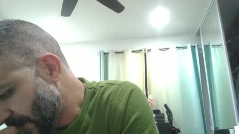 Snapshot of h0nest84 chatting on February 2025 06:23:01 AM h0nest84 online show from February 2025 06:23:01 AM