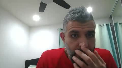 Snapshot of h0nest84 chatting on February 2025 05:53:02 AM h0nest84 online show from February 2025 05:53:02 AM