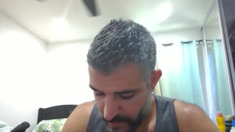 Snapshot of h0nest84 chatting on October 2025 10:29:02 PM h0nest84 online show from October 2025 10:29:02 PM