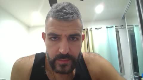 Snapshot of h0nest84 chatting on October 2025 06:02:02 AM h0nest84 online show from October 2025 06:02:02 AM