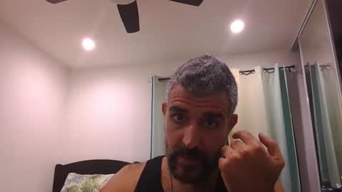 Snapshot of h0nest84 chatting on November 2025 04:26:02 AM h0nest84 online show from November 2025 04:26:02 AM