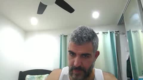 Snapshot of h0nest84 chatting on January 2026 01:44:01 AM h0nest84 online show from January 2026 01:44:01 AM