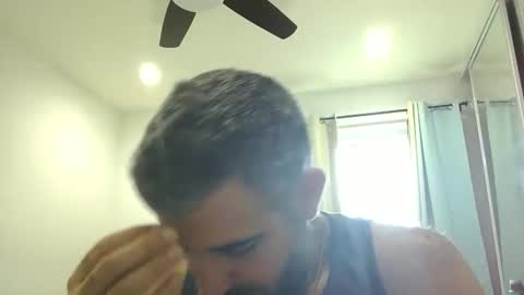 Snapshot of h0nest84 chatting on January 2026 06:22:02 PM h0nest84 online show from January 2026 06:22:02 PM