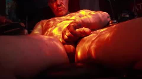 h0tttsteel online show from October 2025 11:10:01 AM