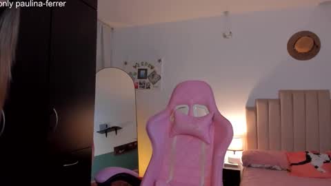 Paulina  online show from November 2025 06:11:02 AM