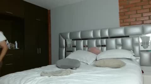 h_a_n_n_n_a online show from December 2024 03:53:02 AM