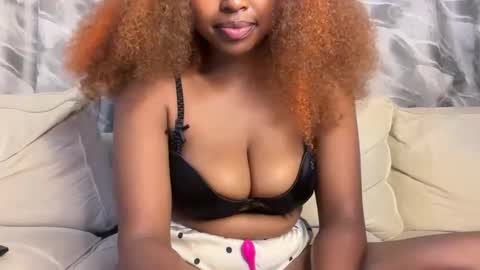 h_o_t_goddess online show from April 2026 09:23:01 PM