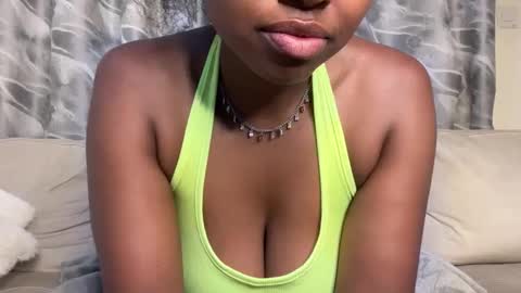 h_o_t_goddess online show from May 2026 02:52:01 AM