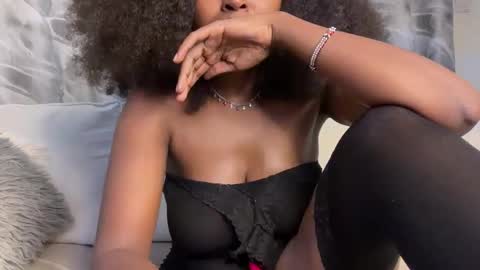 h_o_t_goddess online show from June 2026 07:51:02 PM