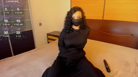 Linda online show from September 2025 10:16:01 AM