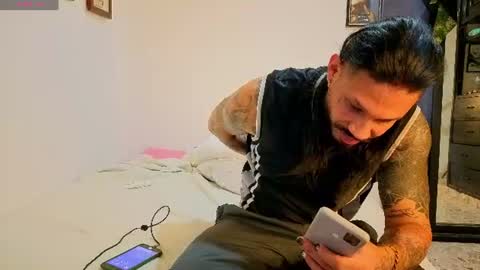 hache_222 online show from July 2026 02:04:01 PM