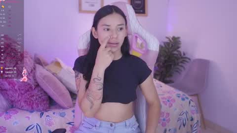 Snapshot of hade_collinss chatting on January 2025 11:37:02 PM Hade online show from January 2025 11:37:02 PM