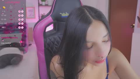 Hade online show from February 2026 06:47:01 PM