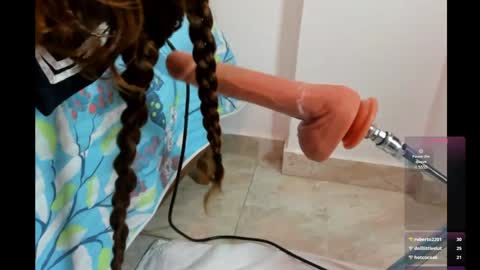 Snapshot of hade_cute2 chatting on January 2025 08:45:02 PM hade_cute2 online show from January 2025 08:45:02 PM