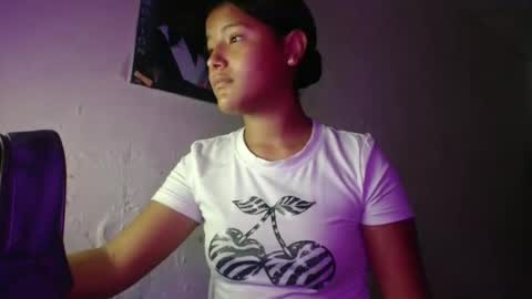hadesmit1 online show from May 2026 02:12:02 PM
