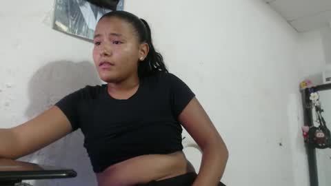 hadesmit1 online show from May 2026 05:40:02 PM