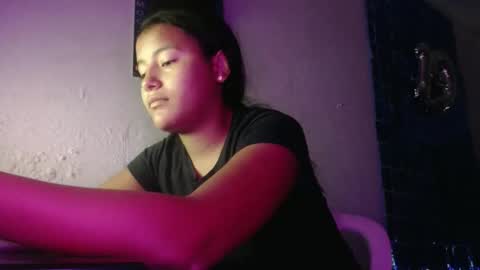 hadesmit1 online show from May 2026 12:13:01 PM