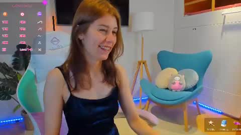 Hailey  Green online show from July 2026 06:50:02 PM