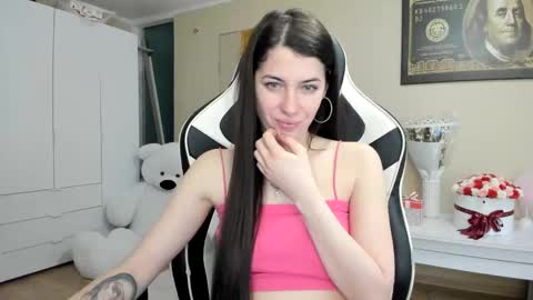 Snapshot of hailey_beauty chatting on December 2024 09:47:02 PM Sk pe Anya388109 online show from December 2024 09:47:02 PM