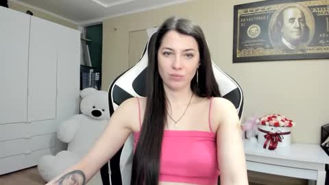 Snapshot of hailey_beauty chatting on February 2025 04:39:02 PM Sk pe Anya388109 online show from February 2025 04:39:02 PM