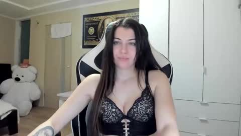 Snapshot of hailey_beauty chatting on November 2025 10:54:01 PM Sk pe Anya388109 online show from November 2025 10:54:01 PM