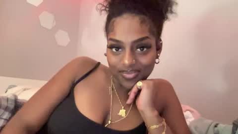 Snapshot of hailey_emma chatting on July 2026 06:45:01 AM hailey online show from July 2026 06:45:01 AM