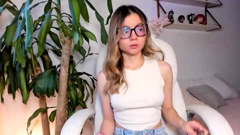 Hailey online show from January 2026 10:48:02 PM