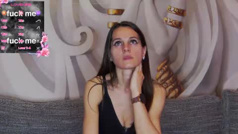 HaileyPeach online show from July 2026 05:26:02 PM