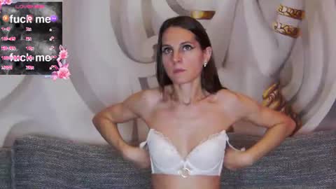 HaileyPeach online show from July 2026 05:11:02 PM