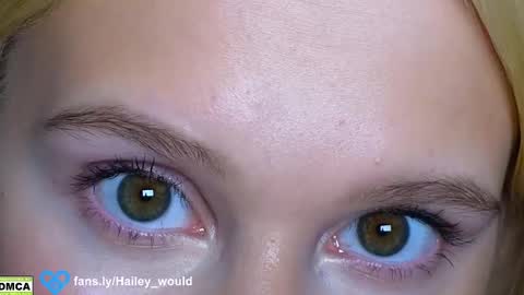 Snapshot of hailey_would chatting on February 2025 09:00:01 PM hailey_would online show from February 2025 09:00:01 PM