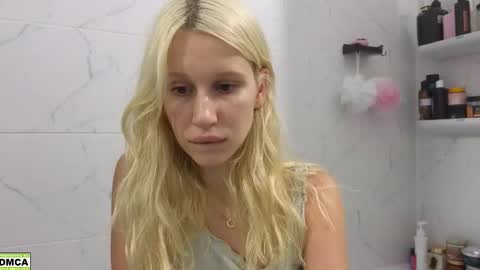 Snapshot of hailey_would chatting on September 2025 09:07:02 PM hailey_would online show from September 2025 09:07:02 PM